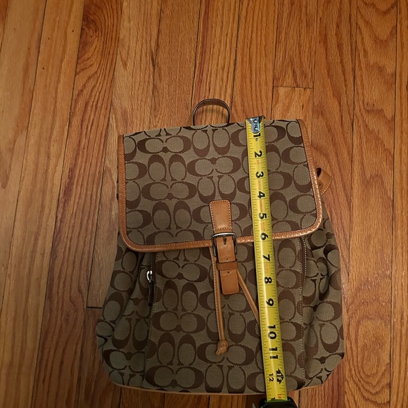 Coach Backpack Vintage Monogram… Very nice preowned condition, beautiful piece! - Picture 10 of 12